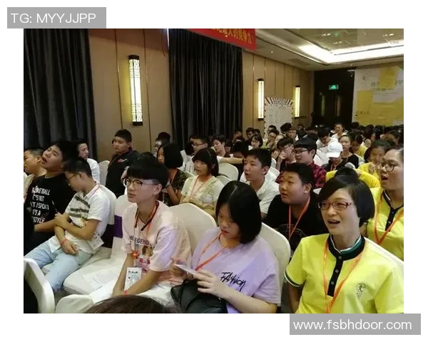 《足球场上的漫画英雄:那些超凡球技与热血故事的传奇球星》 《足球场上的漫画英雄:那些超凡球技与热血故事的传奇球星》